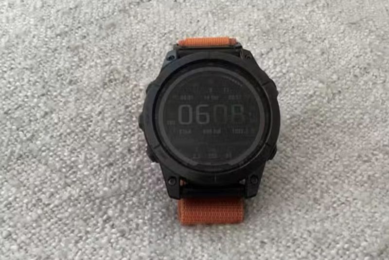 Prodám hodinky GarminFenix 7 Sapphire Solar Titanium