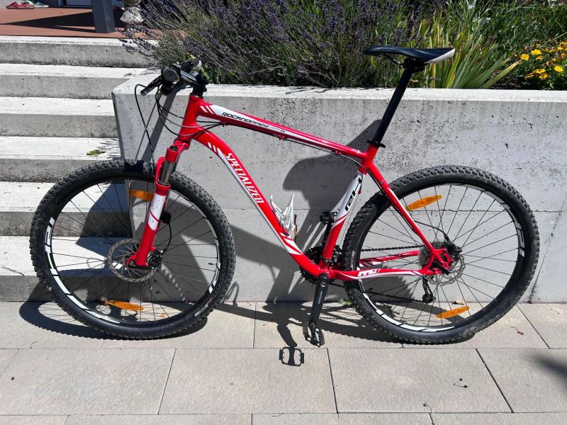 Horské kolo Specialized Rockhopper Comp 29 (2011)