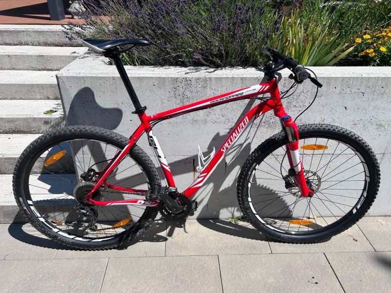 Horské kolo Specialized Rockhopper Comp 29 (2011)