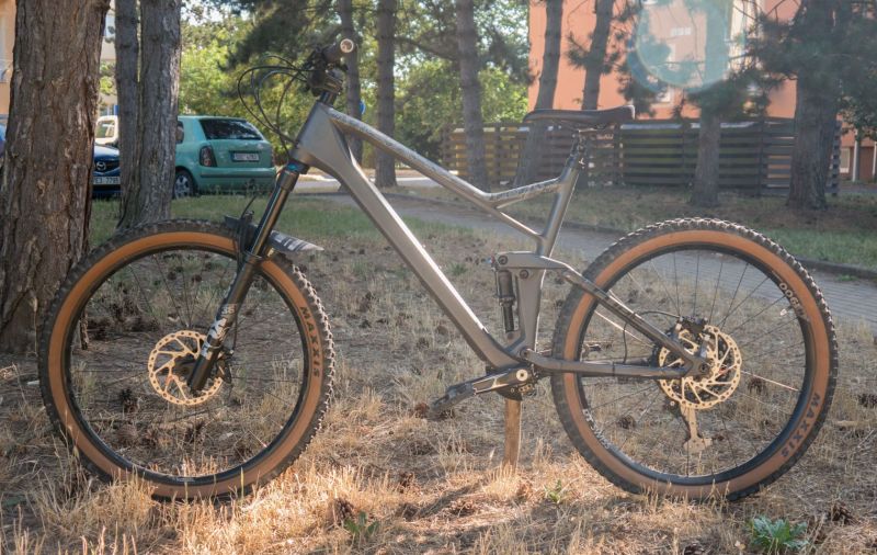 2022 CUBE STEREO 140 HPC RACE
