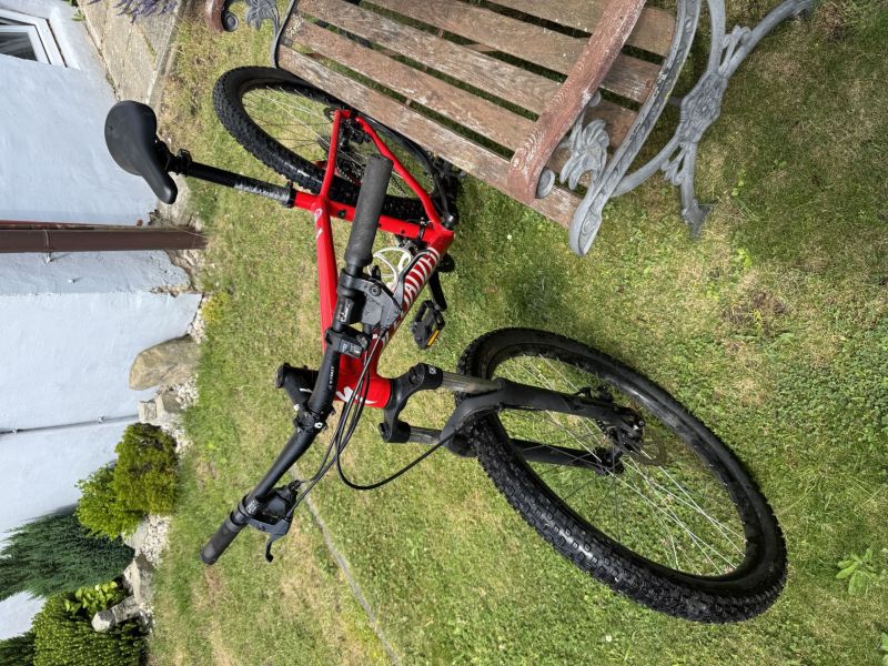 Dámské kolo Specialized 