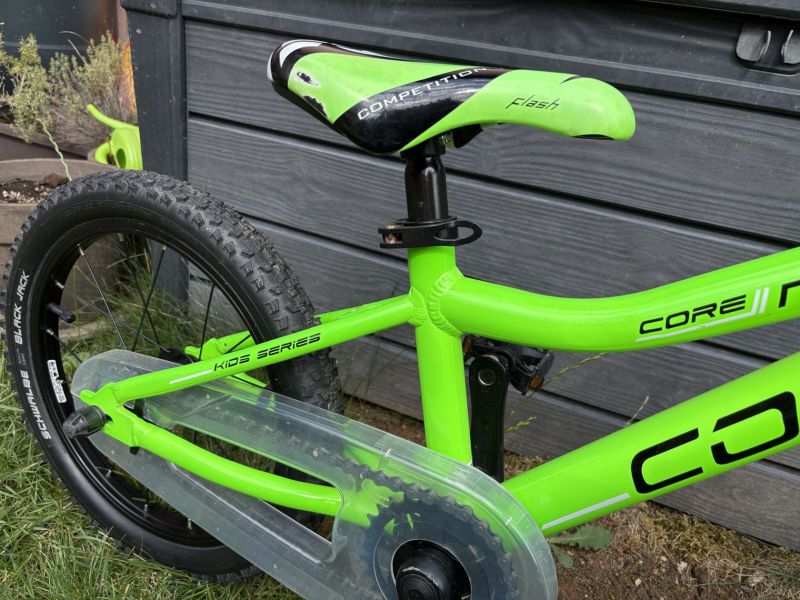 Core Nipper 16" zelená