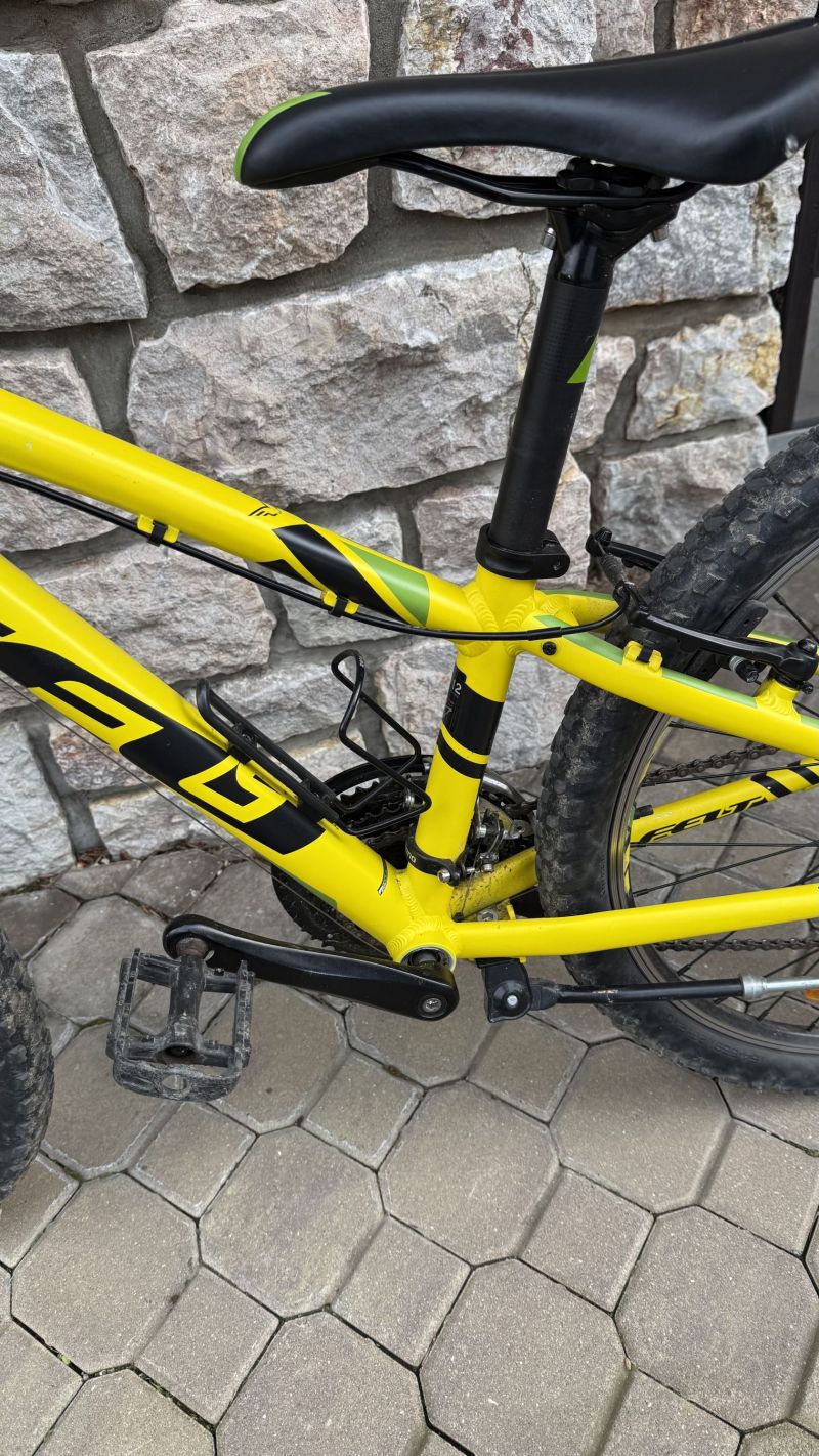 Juniorské dětské horské kolo Felt 26” XXS