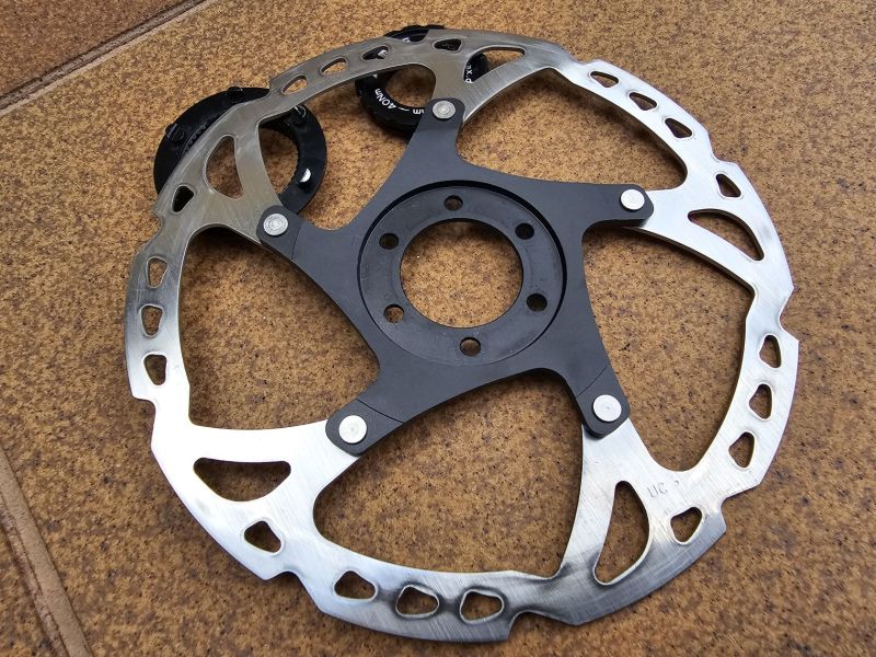 2x kotouče SHIMANO XT SM-RT76 - 180mm - 6 děr/CL