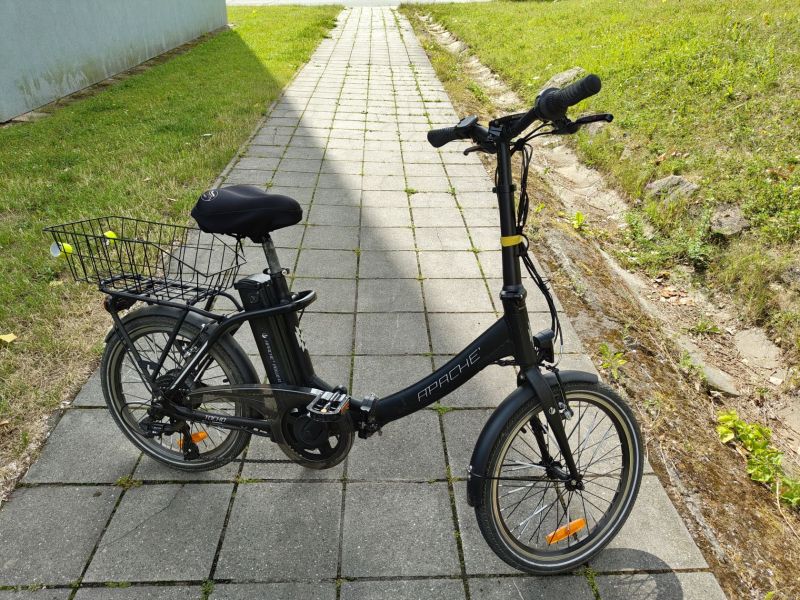 Skládací elektrokolo Apache Tocho