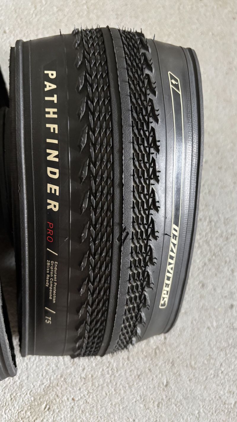 Spacialized PATHFINDER Pro T5(42c)