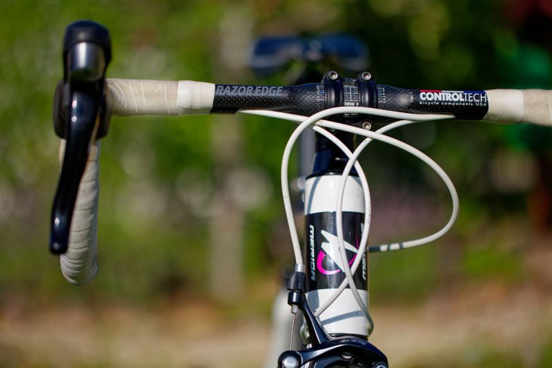Merida Scultura 904 Juliet, velikost M - Shimano 105, American Classic 420