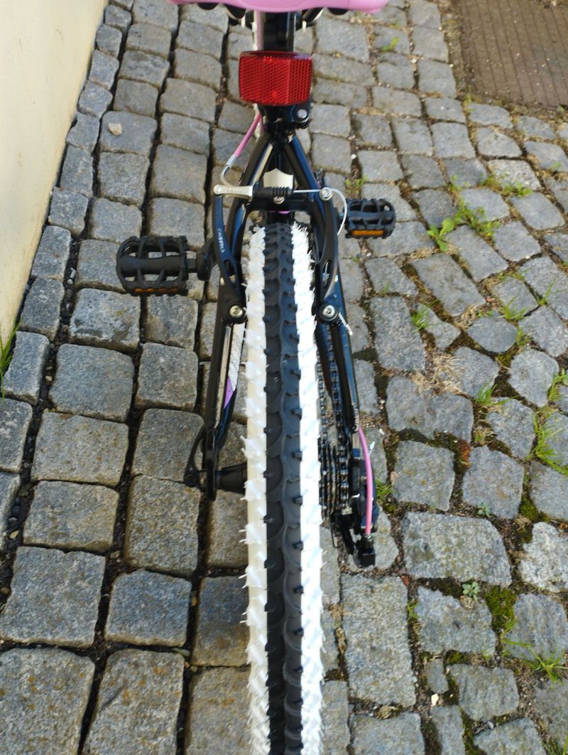 dětské horské MTB kolo Rock Machine Surge 20 pro výšku 115-135cm; 9,8kg; po servisu + dárek