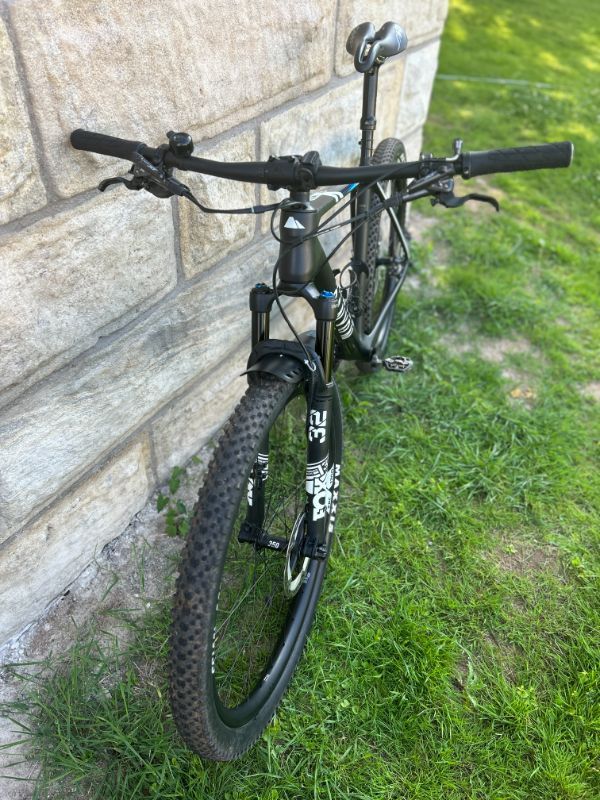 Canyon Exceed CF SLX 8 (2022) - Karbon (vel.: "L")