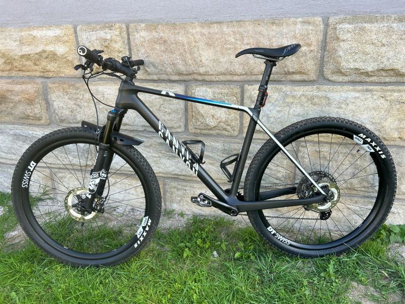 Canyon Exceed CF SLX 8 (2022) - Karbon (vel.: "L")