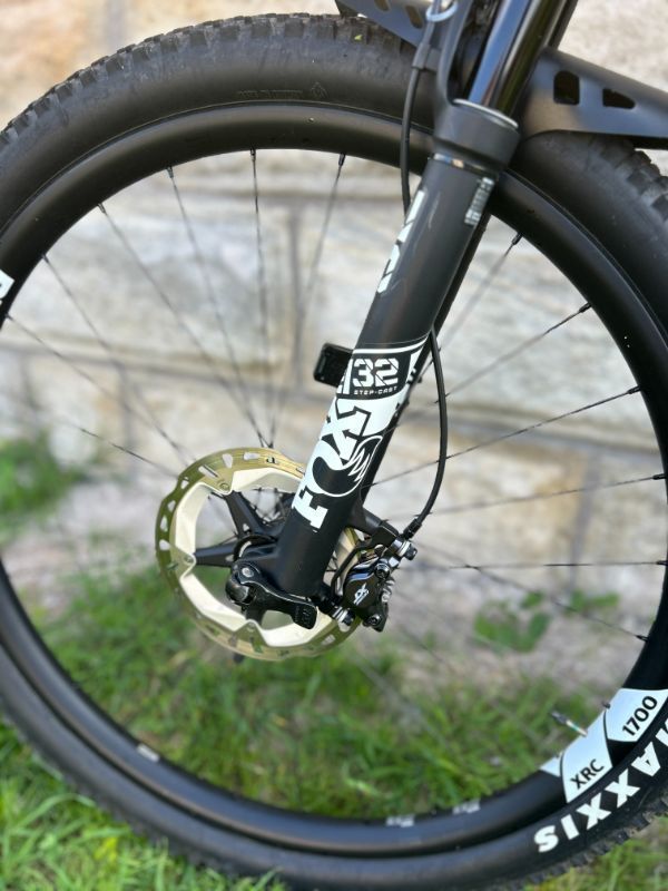 Canyon Exceed CF SLX 8 (2022) - Karbon (vel.: "L")