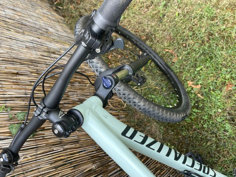 Specialized Rockhopper 29 (2022) — jako nový!