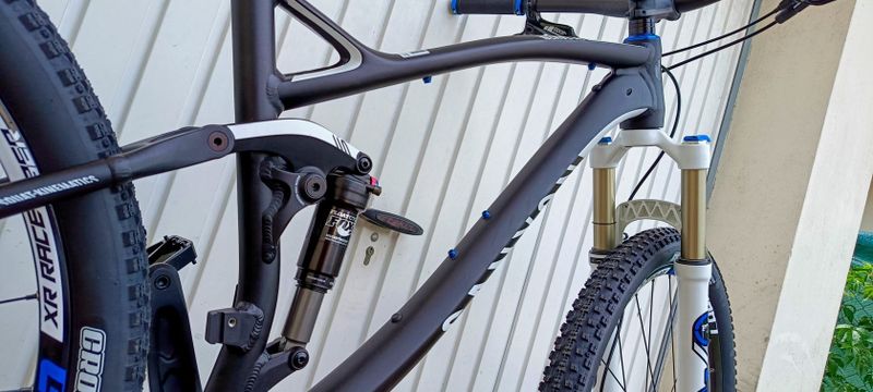 MTB postavené na rámu Canyon 29" rám L, krásný a kvalitní kus