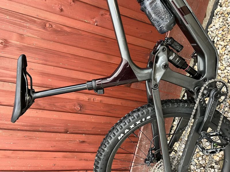 Trek slash, 29, top stav, vel XL, po servisu 