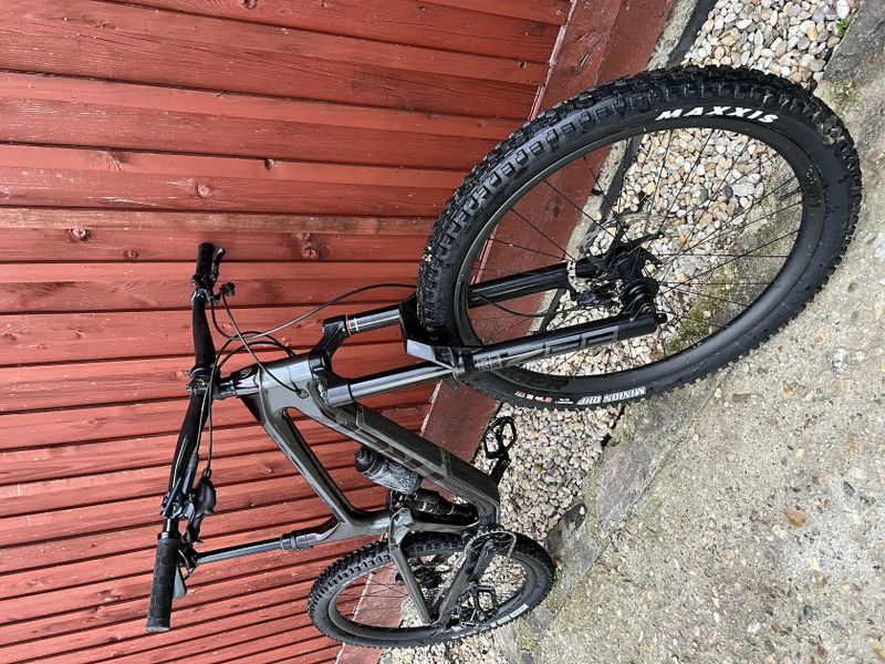 Trek slash, 29, top stav, vel XL, po servisu 