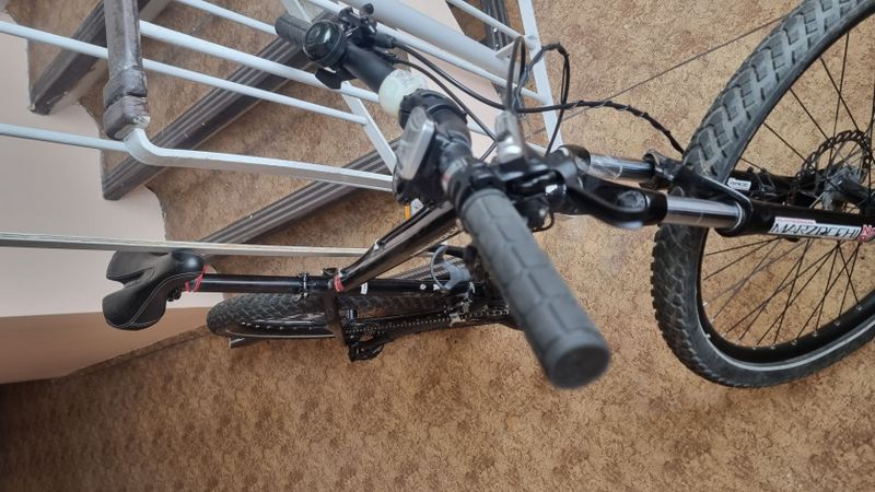 Dámské, Specialized Hardrock pro