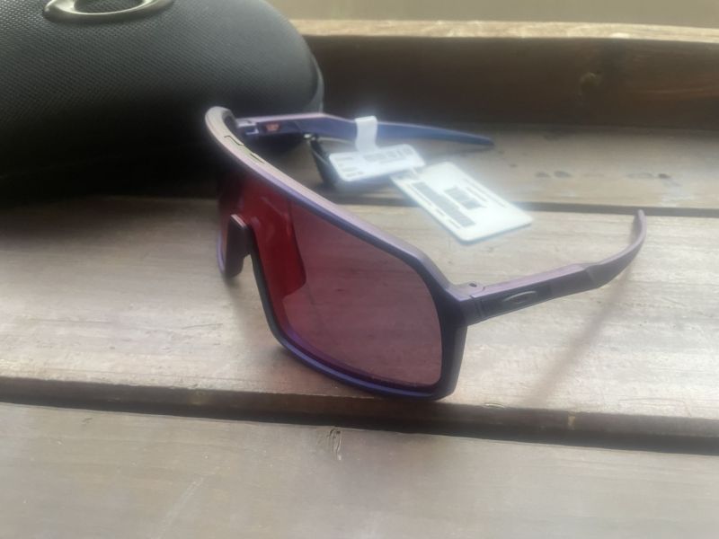 Oakley Sutro Limited Blue Colourshift/Prizm Road