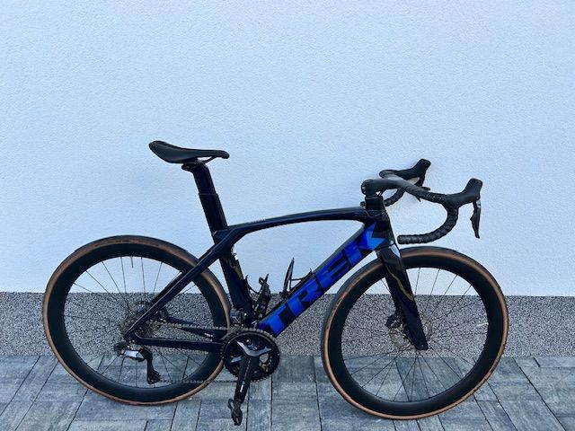 Trek Madone SL7 gen 6, vel 54, Ultegra DI2
