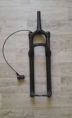 RockShox Recon GOLD 29“ 15x110 110mm (nájezd 400km)