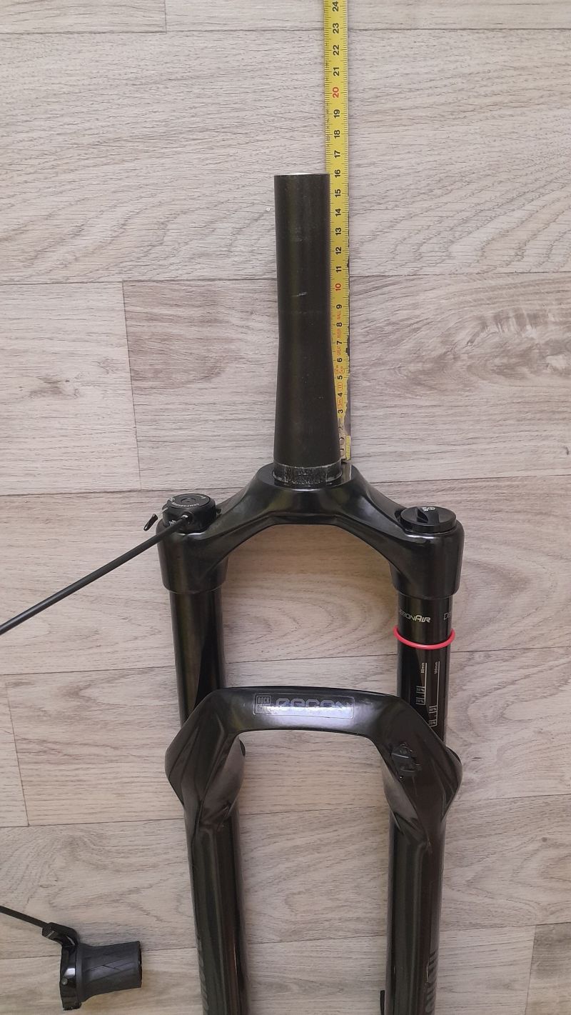 RockShox Recon GOLD 29“ 15x110 110mm (nájezd 400km)