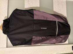Vesta Mooq