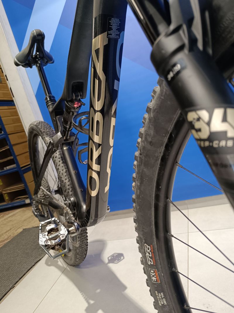 ORBEA OIZ M20 SRAM EAGLE GX KARBON 2023 !ZAMLUVENO!