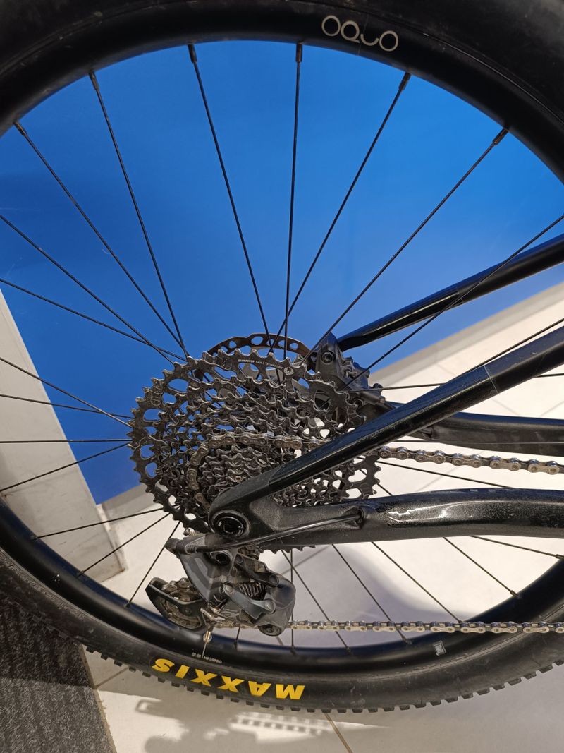 ORBEA OIZ M20 SRAM EAGLE GX KARBON 2023 !ZAMLUVENO!
