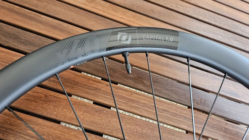 SYNCROS Capital 1.0 X 40 Carbon Disc - kvalitní zapletená kola pro kotoučové brzdy - NEJETÁ