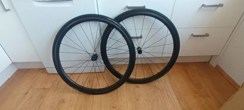 DT swiss 240 x ráfky Nextie 