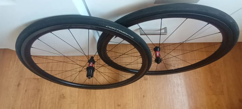 DT swiss 240 x ráfky Nextie 