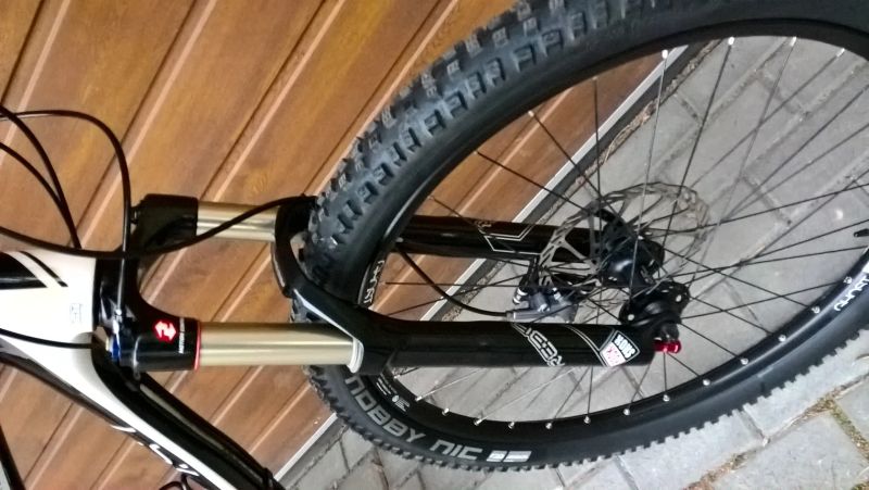 KARBONOVÝ GHOST HTX LECTOR rám M od 165 cm