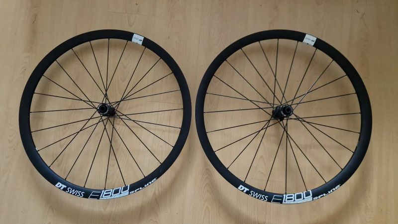 Silniční výplety DT Swiss E 1800