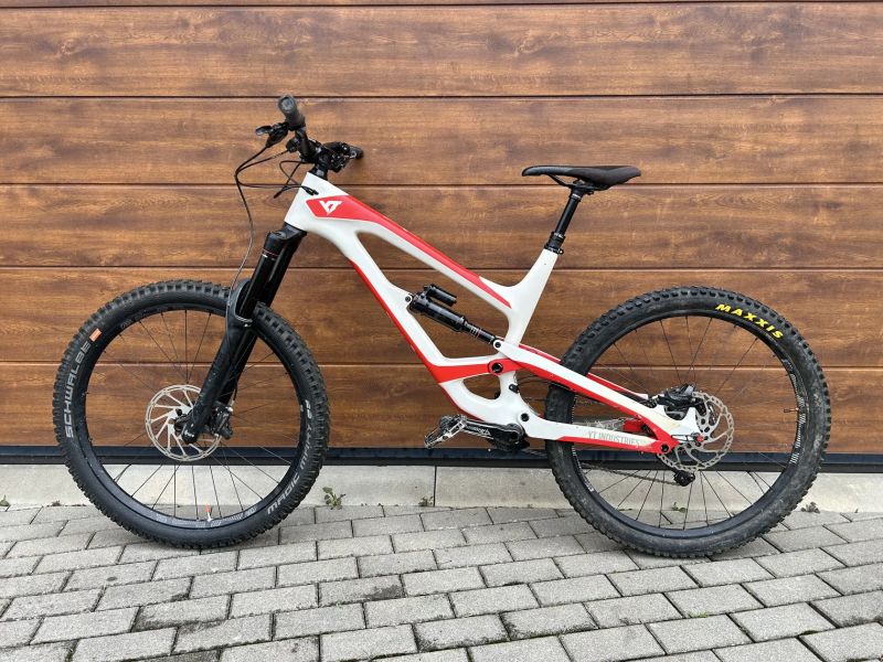 Yt capra cf 27,5”