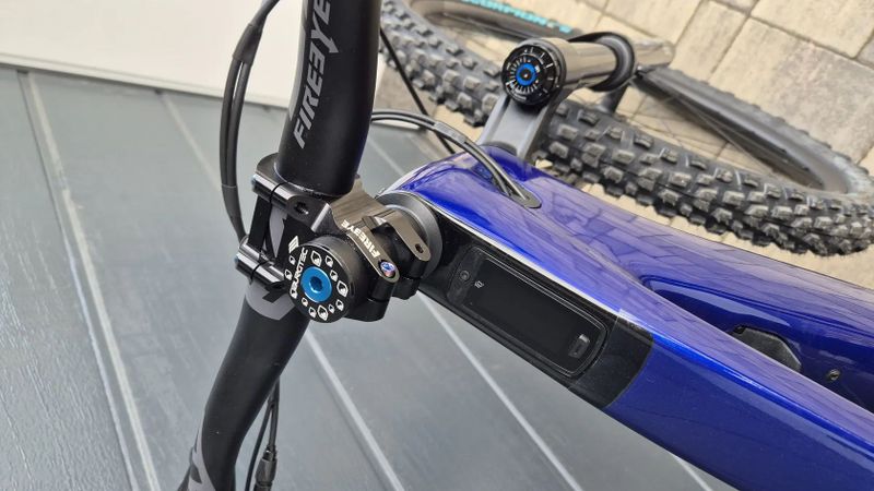 Lehké elektrokolo Trek Fuel EXe 9.6/7/8/9 vel.M TQ