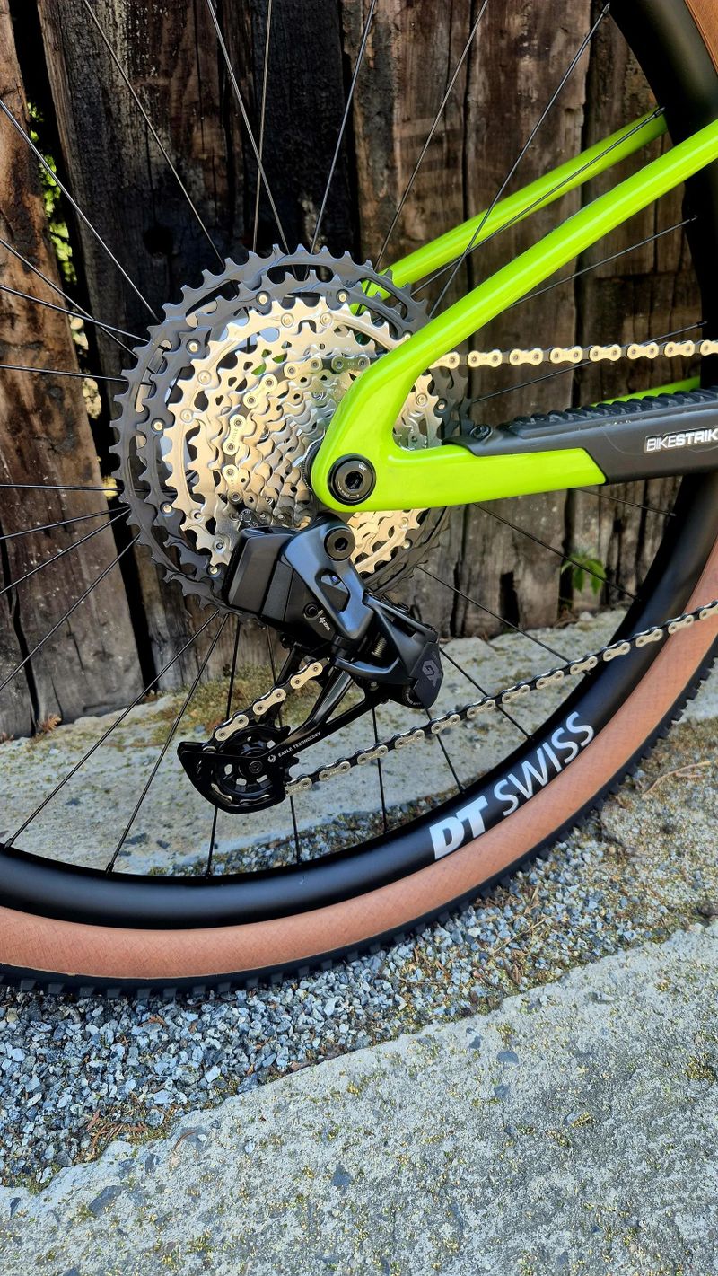 Santa Cruz Blur C GX AXS vel.M