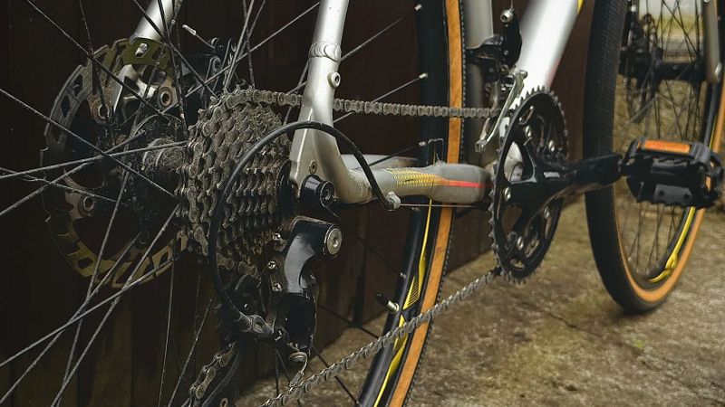 MERIDA- Gravel