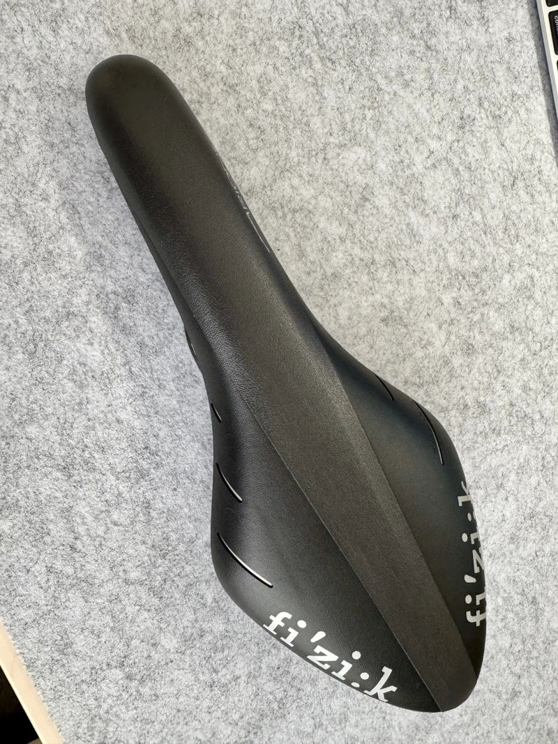 Fizik ARIONE R5