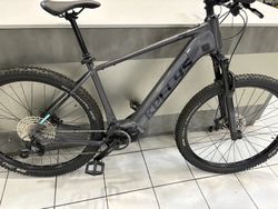 Kellys Tayen R90