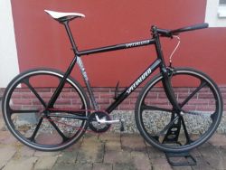 Dráhovka/Fixie kolo Specialized