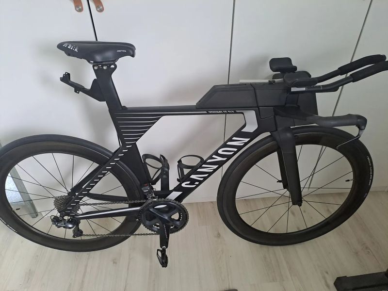Canyon Speedmax CF SLX vel. S