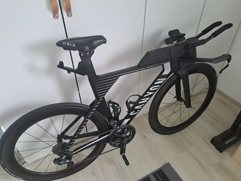 Canyon Speedmax CF SLX vel. S