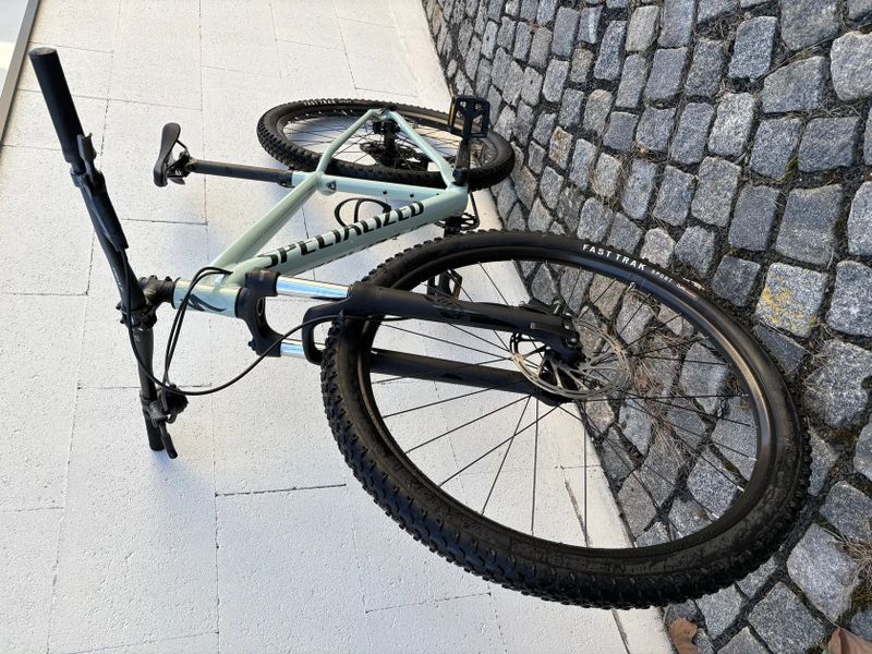 Horské kolo Specialized Rockhopper Comp 29 - vel.M - bezvadný stav