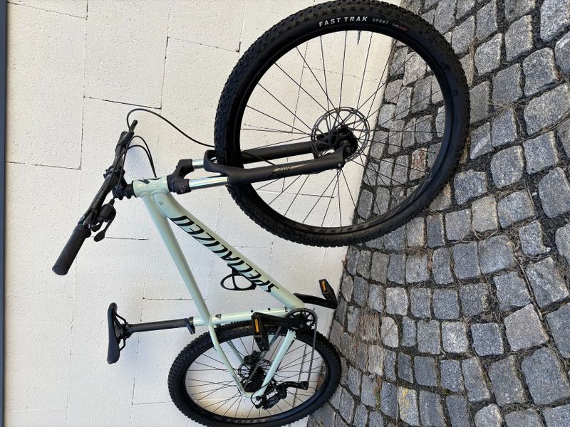 Horské kolo Specialized Rockhopper Comp 29 - vel.M - bezvadný stav