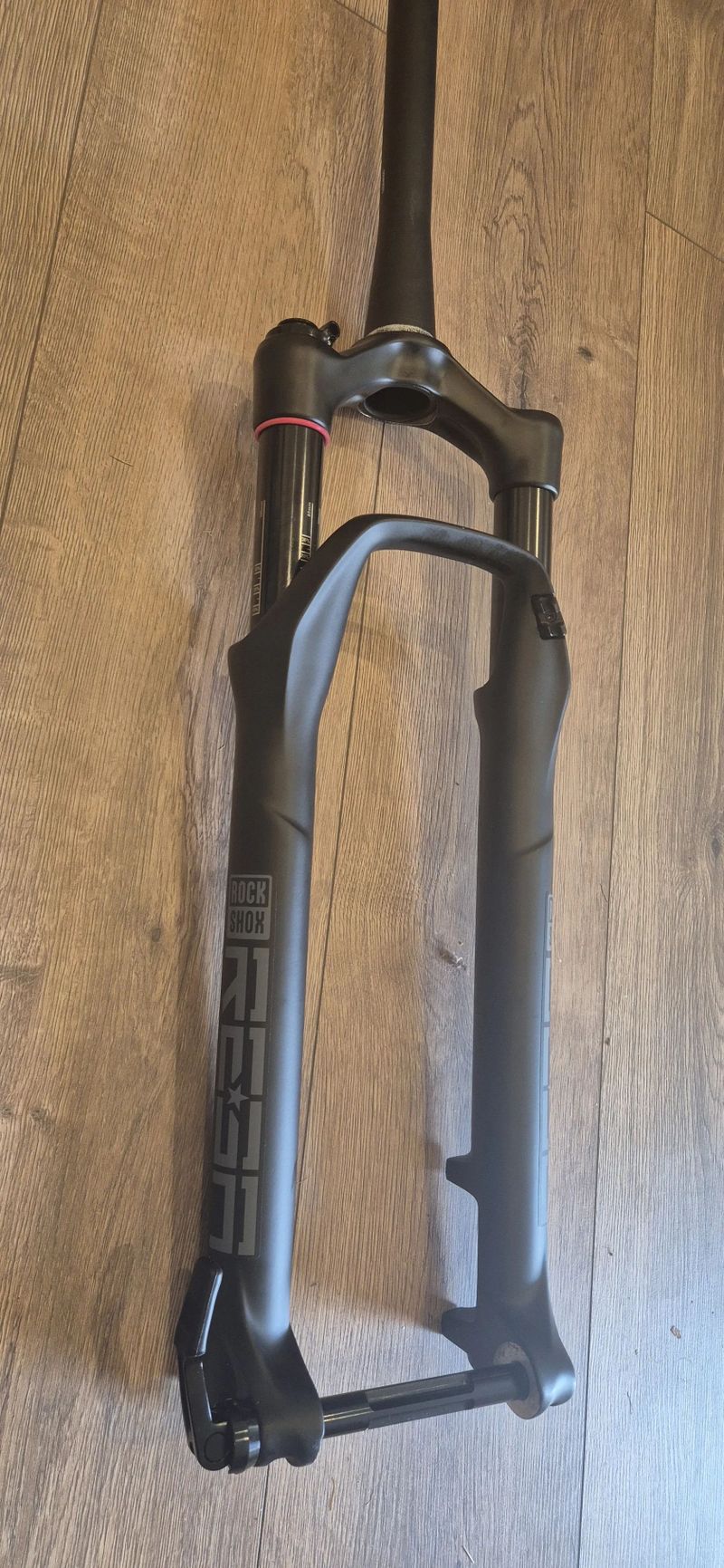 odpružená vidlica Rock Shox Reba RL 29