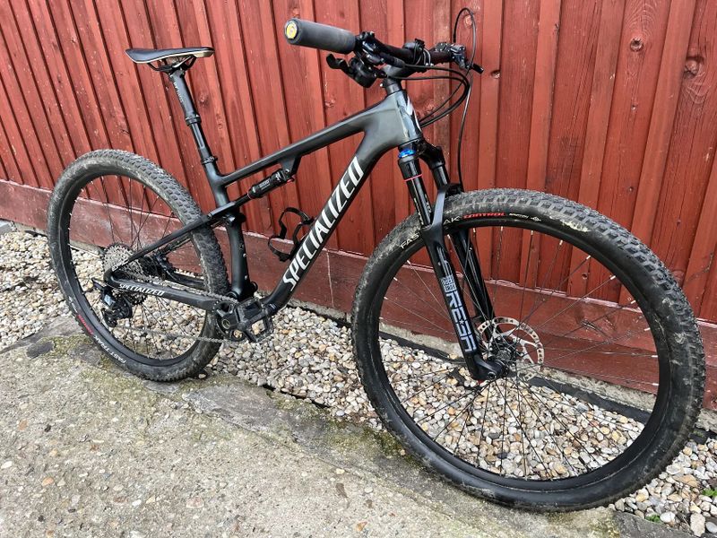 Specialized Epic Comp 2022, vel M,29