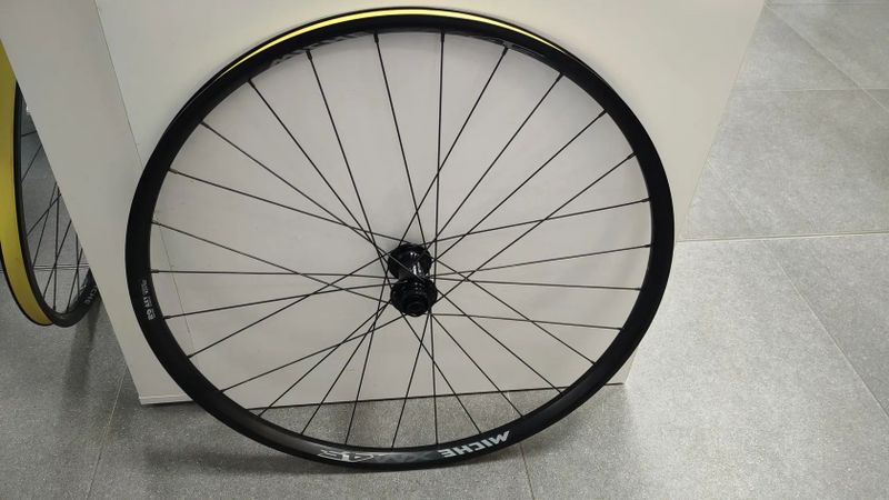 Zapletená kola 29" Miche XM45 Boost