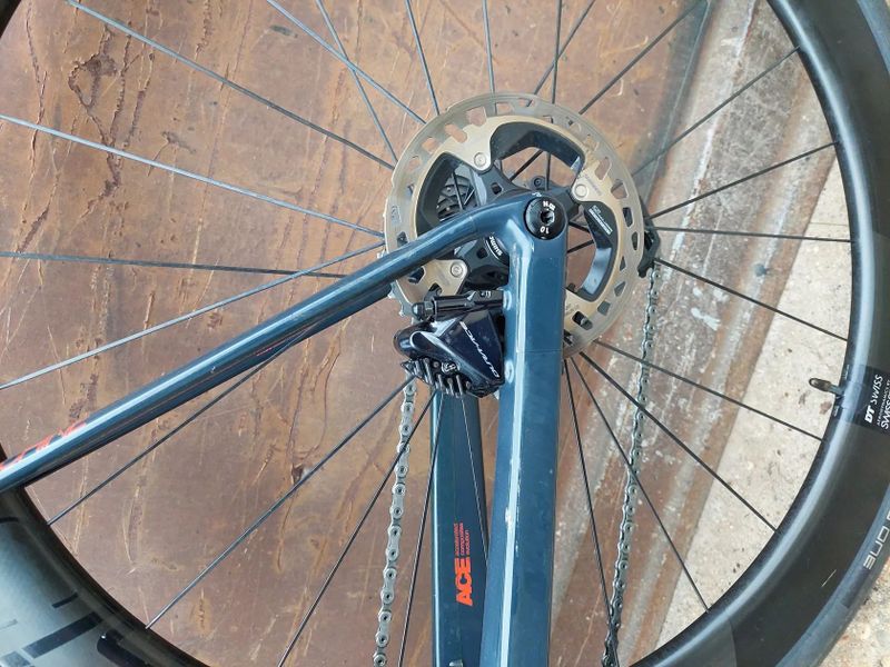 BMC Závodní Silniční SLR01 ONE CARBON "61"