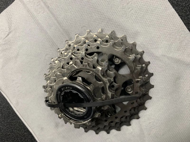 Shimano kazeta 105