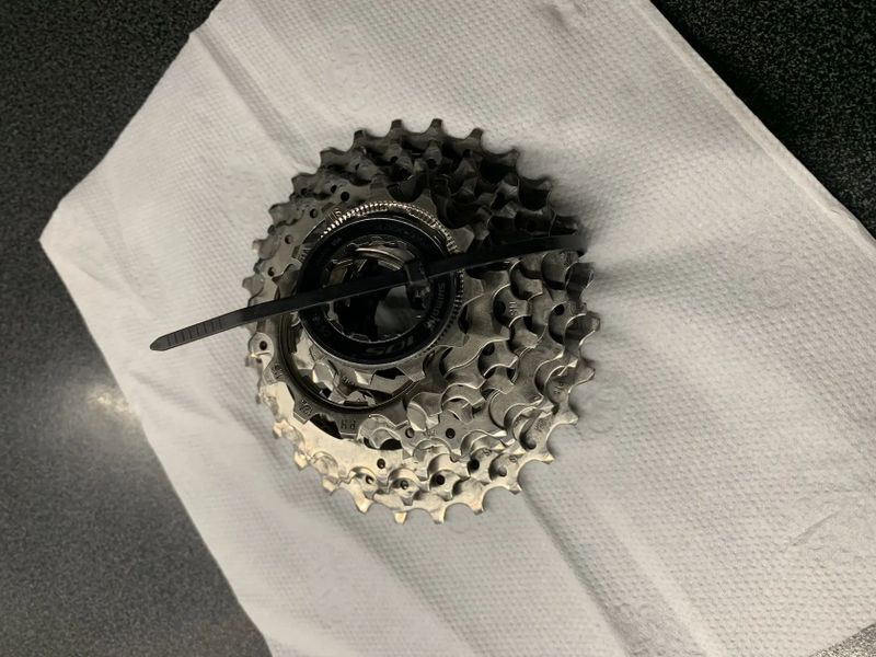 Shimano kazeta 105