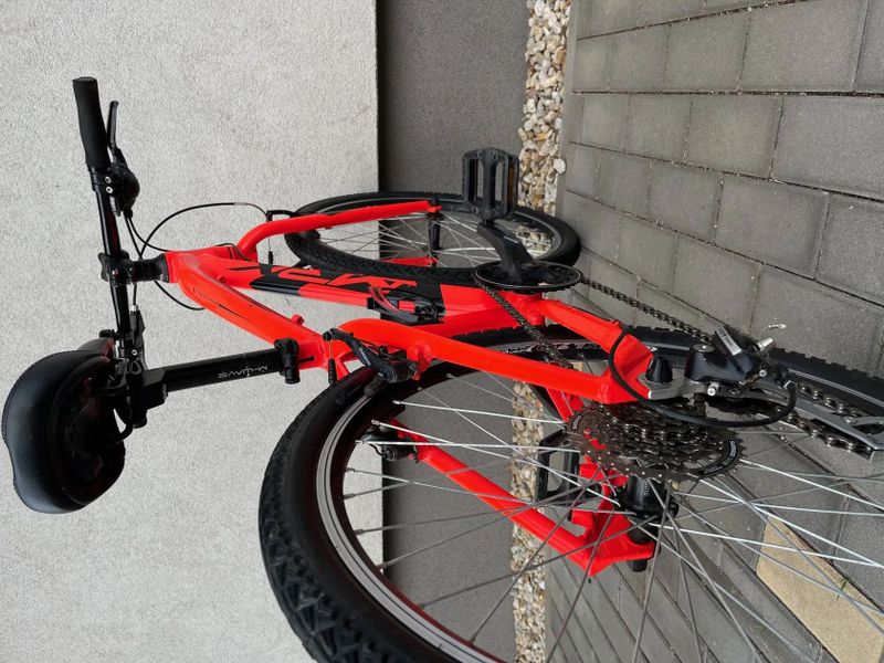MRX Elite dětské kolo 24", řazení 1x8
